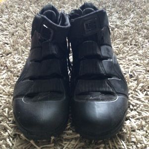 Nike Lebron Sneakers